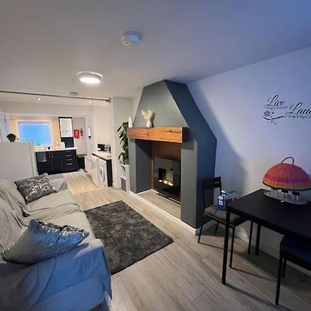 Ballynahinch Haven - Beautiful 3 Bedroom House מראה חיצוני תמונה