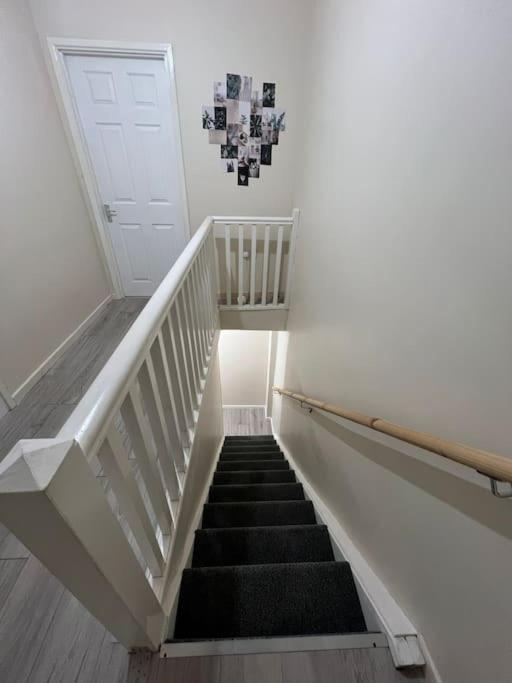 Ballynahinch Haven - Beautiful 3 Bedroom House מראה חיצוני תמונה